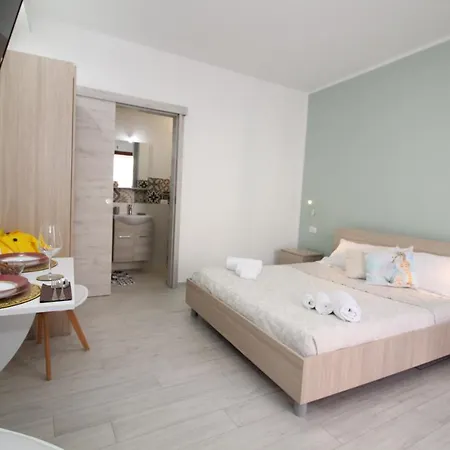 Monolocale In Centro A Due Passi Dal Mare